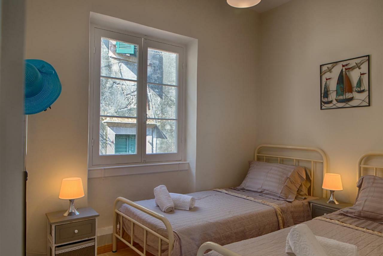 Serene Sea View Apartment In Corfu Old Town 外观 照片